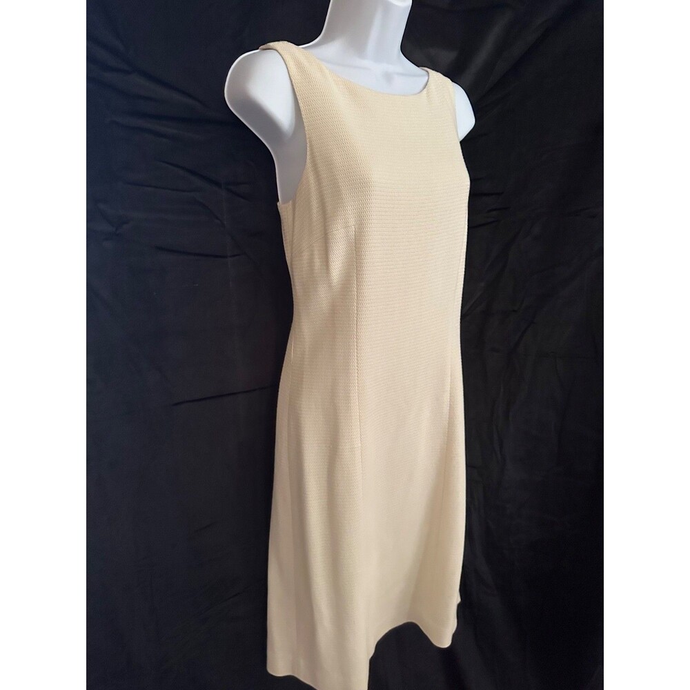 Antonio Melani cream color woven sleeveless sheath dress, zip entry